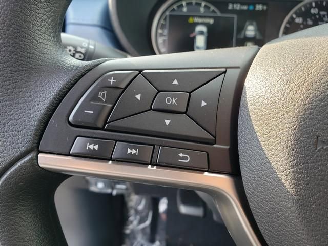 New 2025 Nissan Versa SV w/ Trunk Package image 16