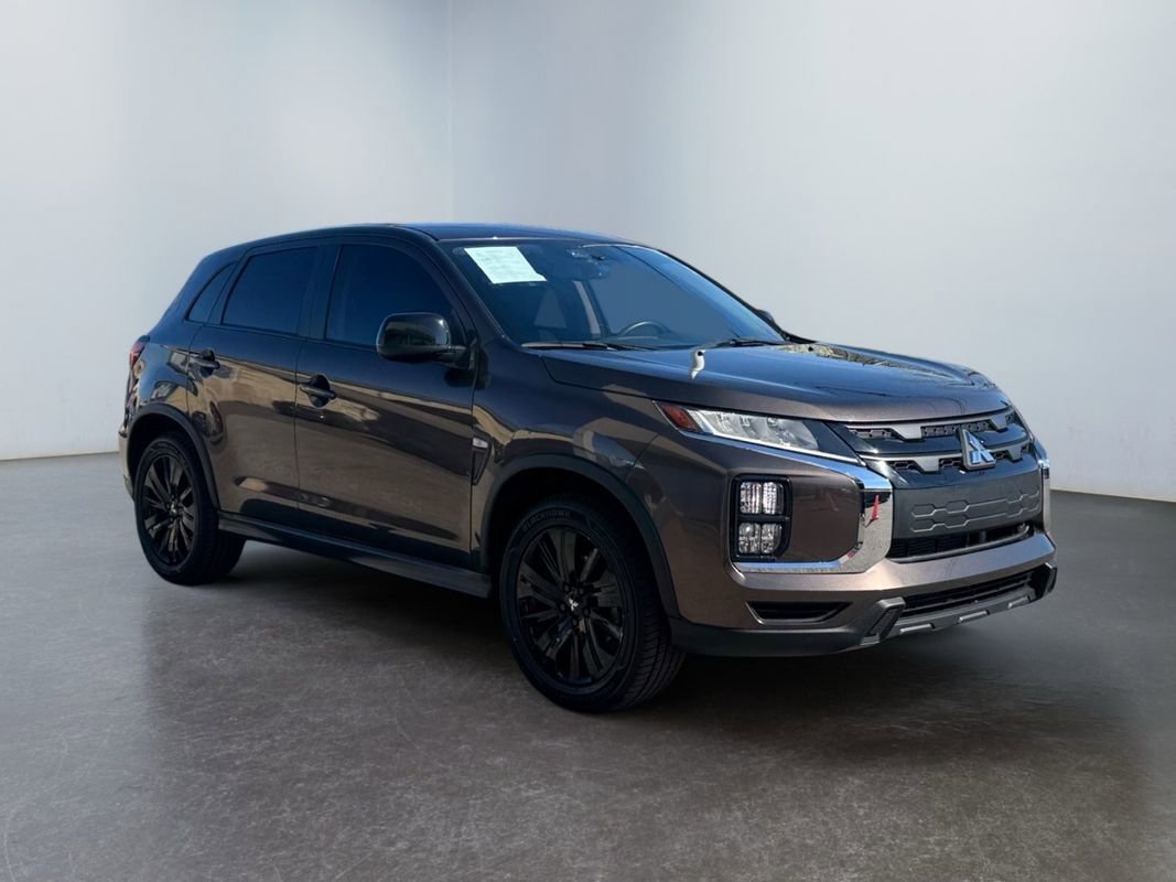 Used 2024 Mitsubishi Outlander Sport LE image 3