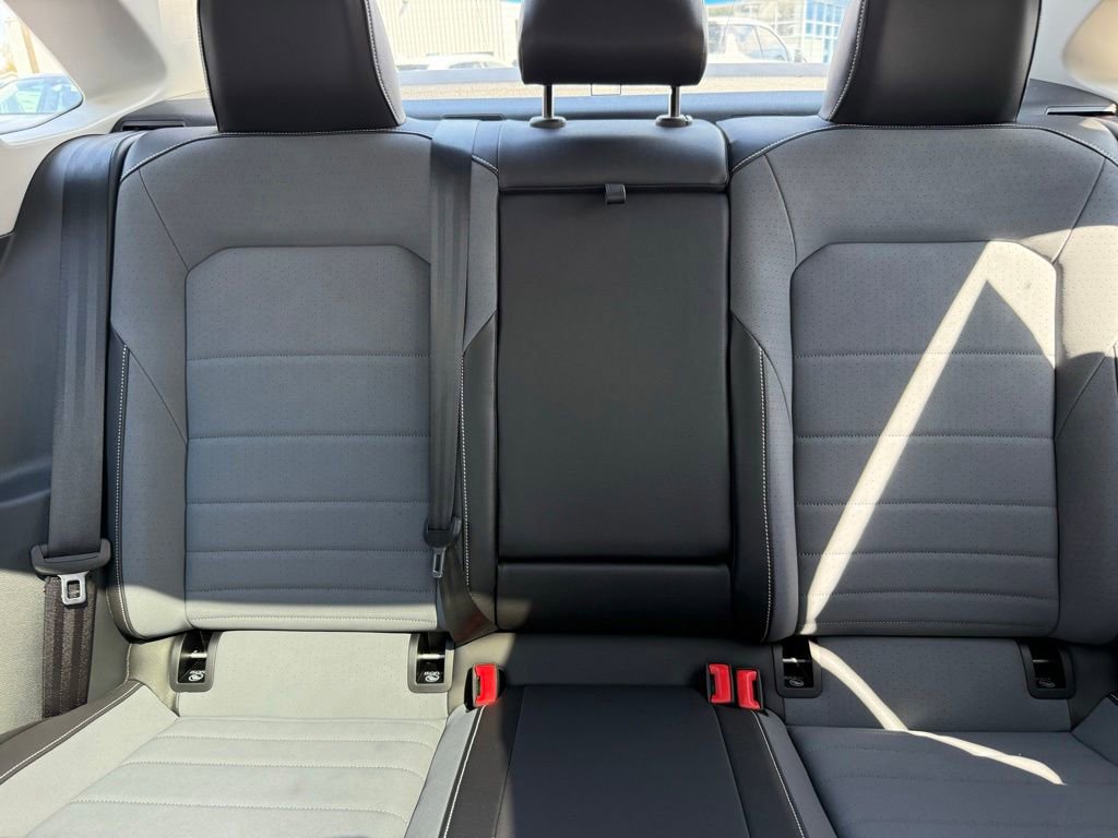 New 2026 Volkswagen Jetta SE FWD image 14