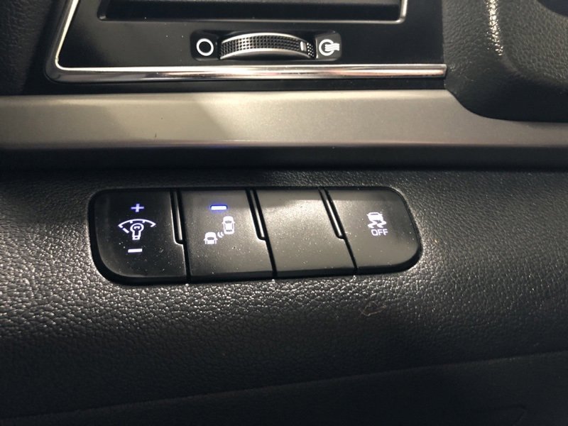 Used 2018 Hyundai Elantra SEL image 20