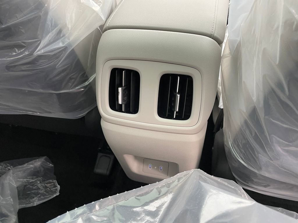 New 2026 Hyundai Tucson Limited image 14