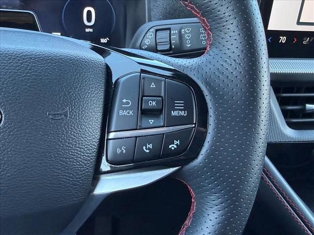 Used 2025 Ford Explorer ST-Line AWD/4WD image 19
