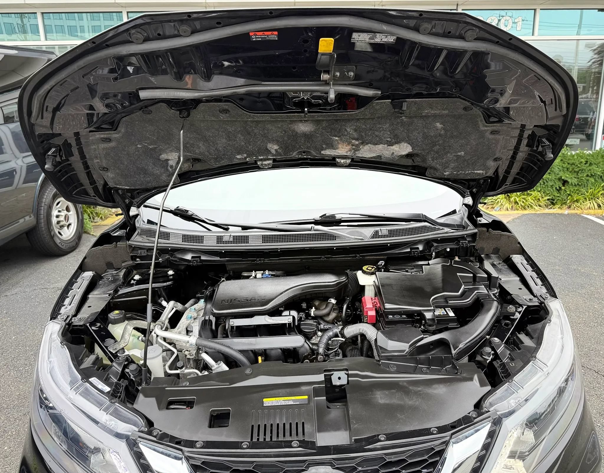 Used 2021 Nissan Rogue Sport SV AWD/4WD image 35