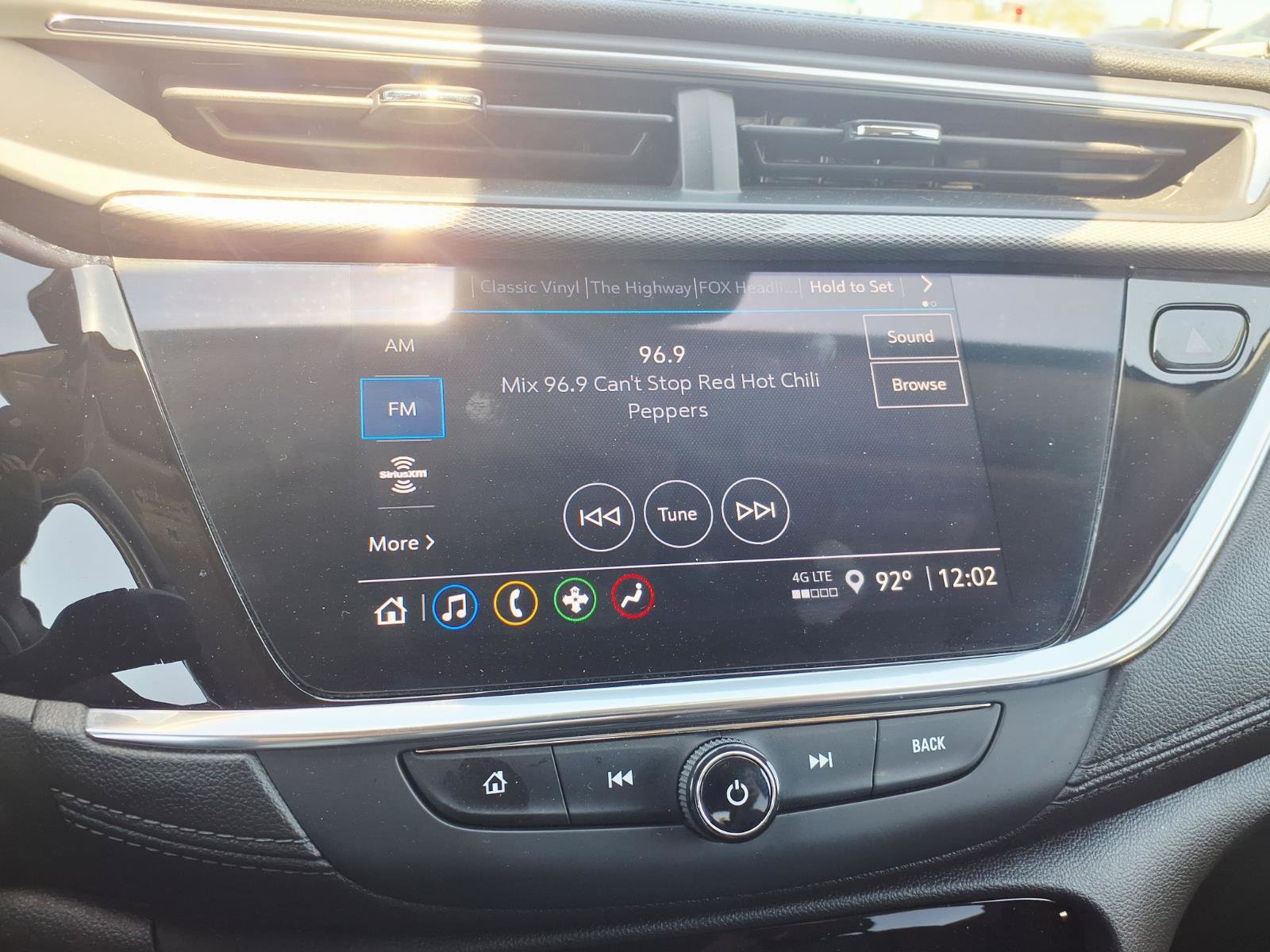 Used 2023 Buick Encore GX Select w/ Sport Touring Package image 21