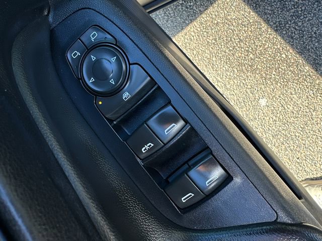 Used 2018 Chevrolet Equinox LT image 20