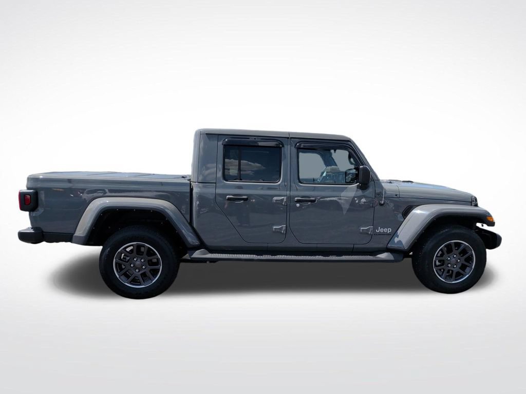 Used 2022 Jeep Gladiator Overland w/ Popular Equipment Package AWD/4WD image 9