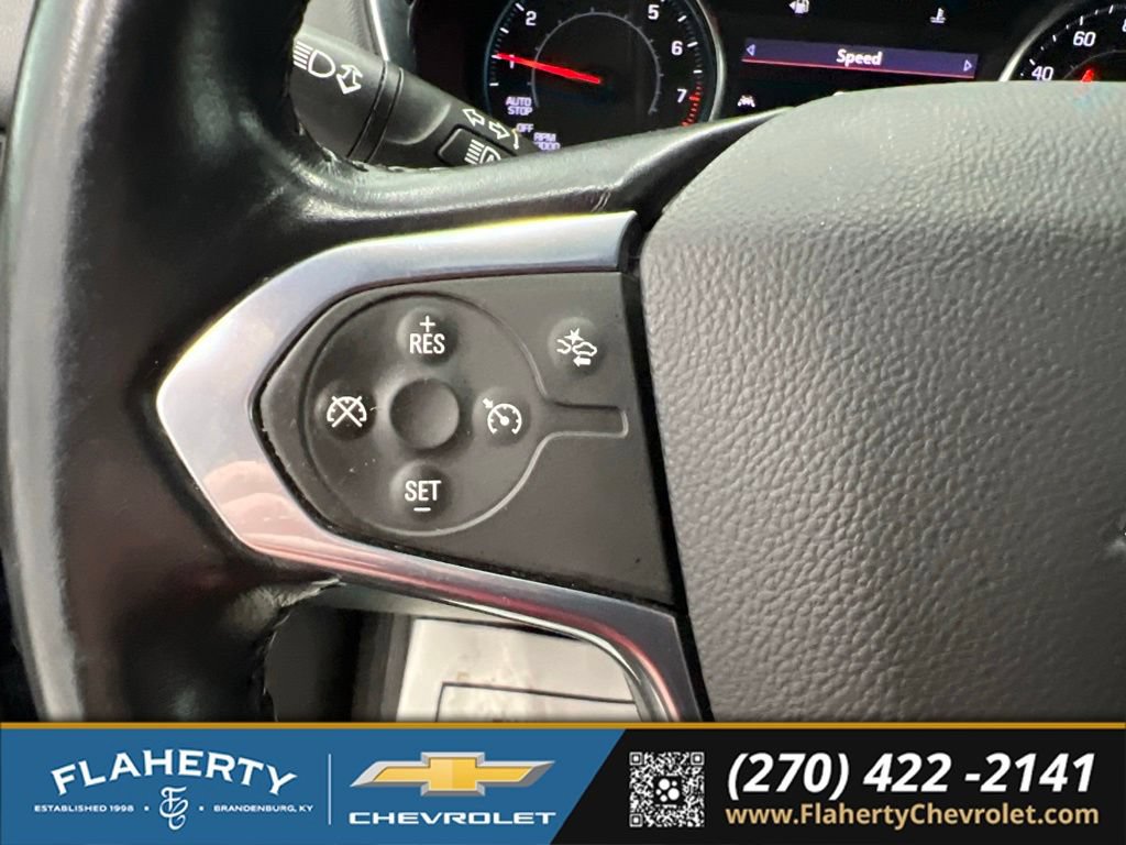 Used 2022 Chevrolet Traverse LT FWD image 24