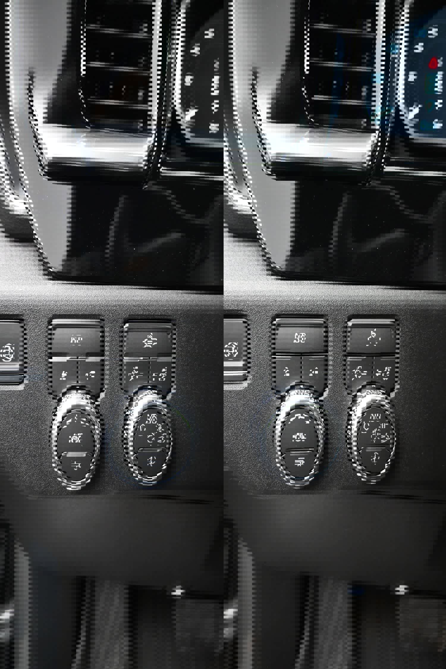 New 2026 GMC Sierra 1500 Elevation w/ Elevation Select Package image 19