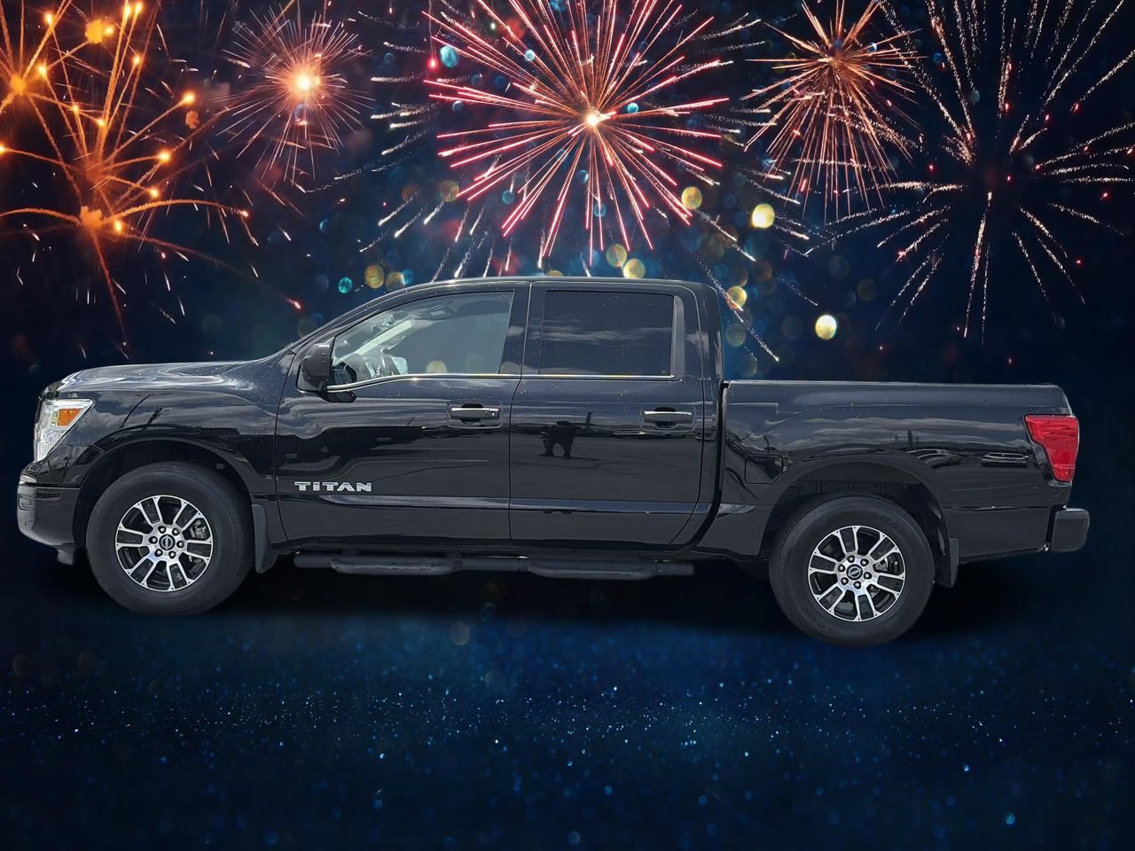 Certified 2024 Nissan Titan SV w/ SV Convenience Package AWD/4WD image 2