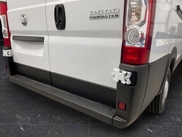 New 2024 RAM ProMaster 3500 w/ Convenience Group image 33