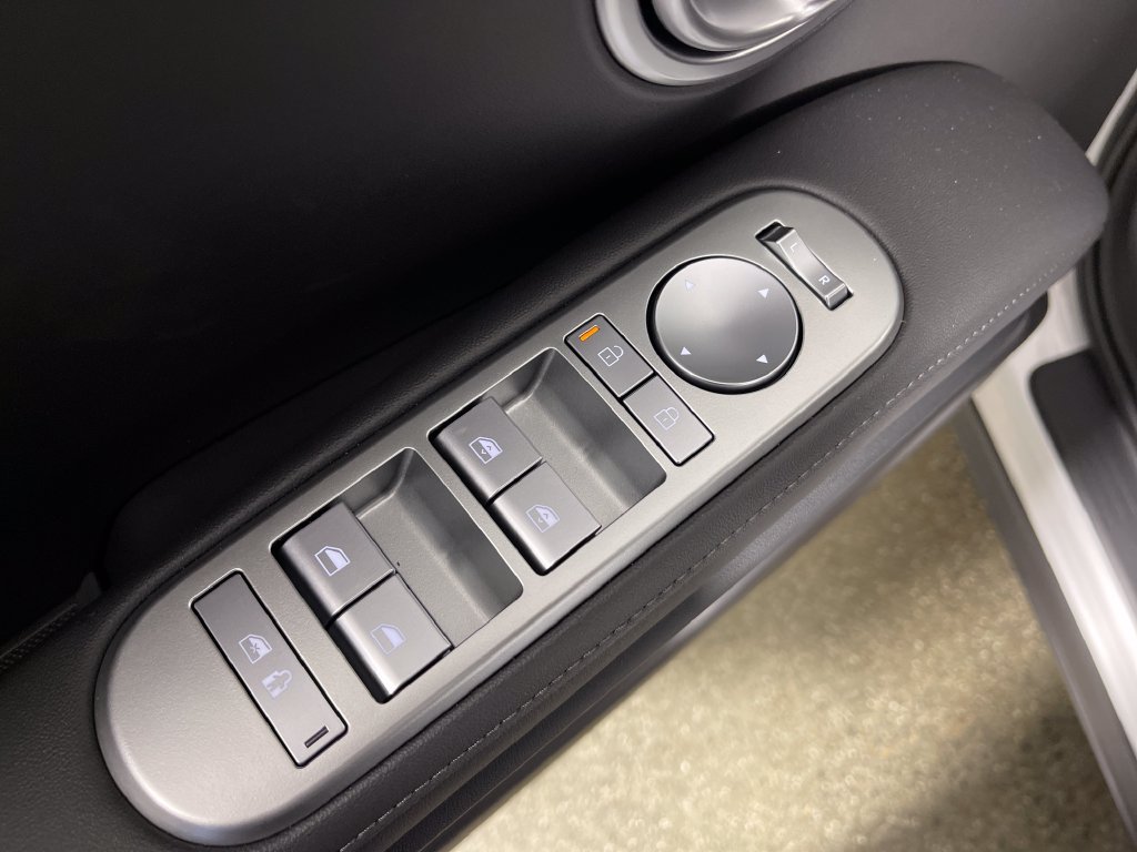 New 2026 Hyundai Palisade FWD Hybrid image 18