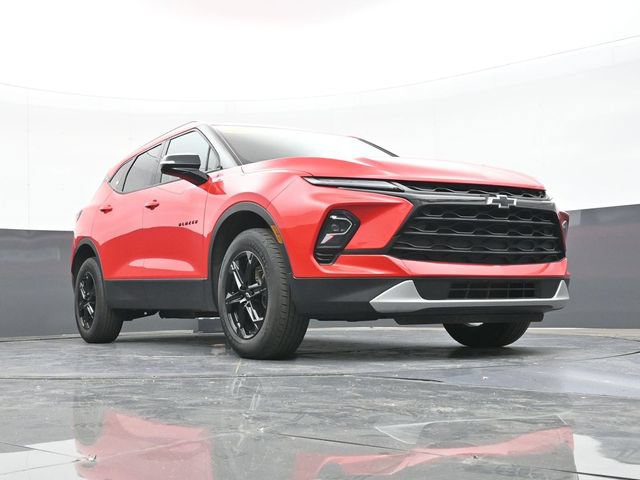 Used 2024 Chevrolet Blazer LT w/ Midnight/Sport Edition FWD image 53