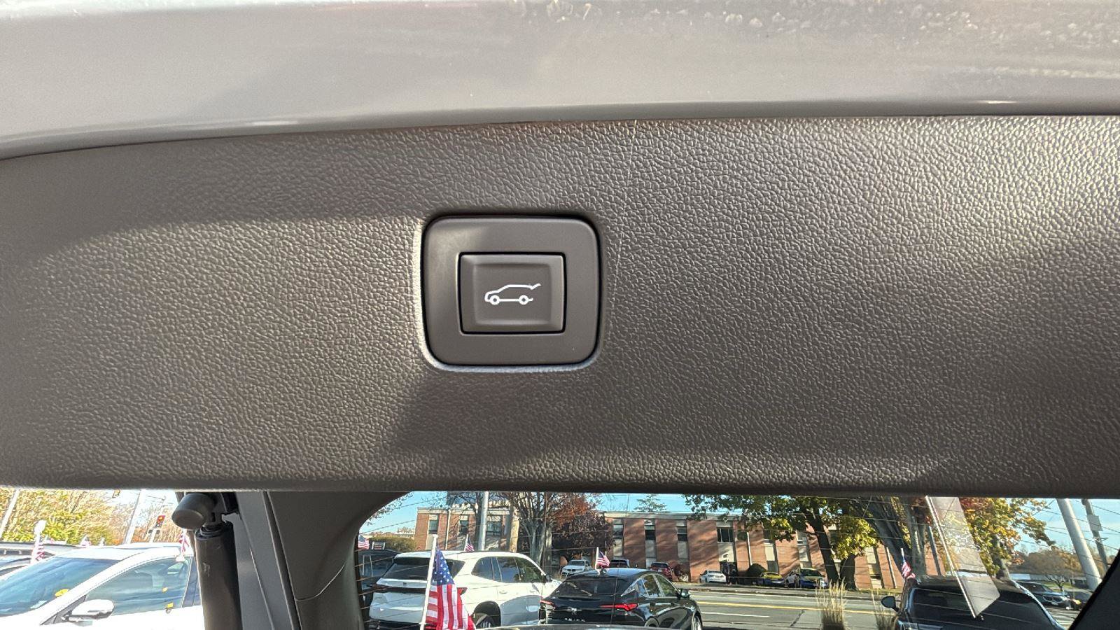 New 2025 Buick Envista Preferred w/ Convenience II Package image 31