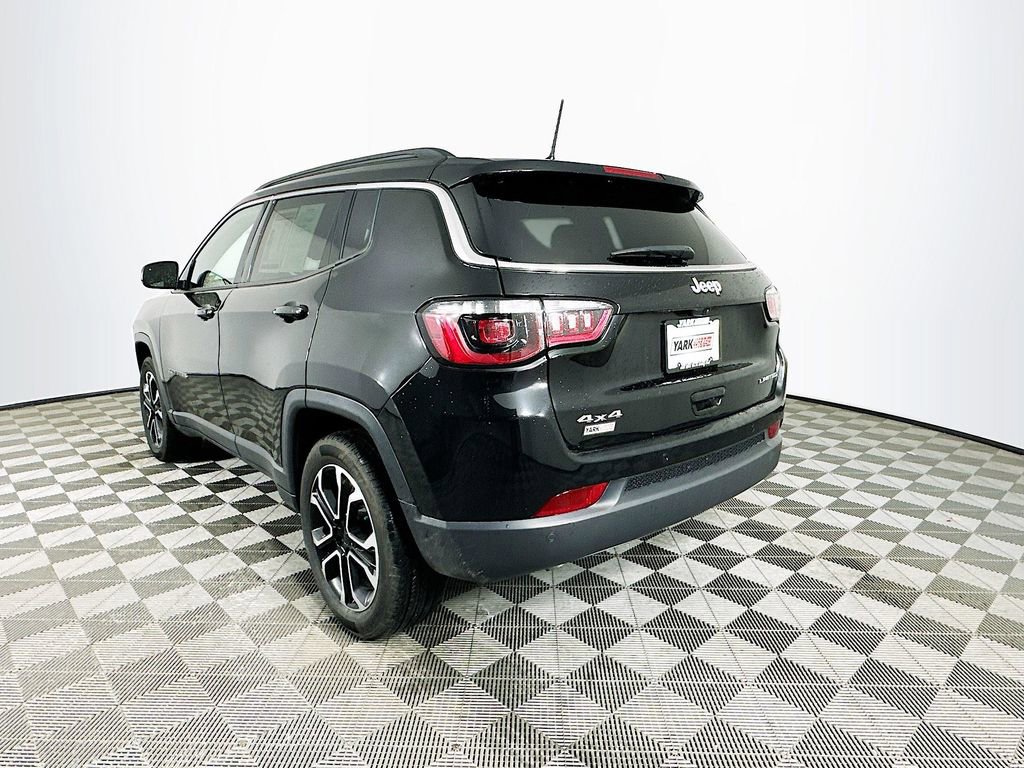 Used 2024 Jeep Compass Limited image 7
