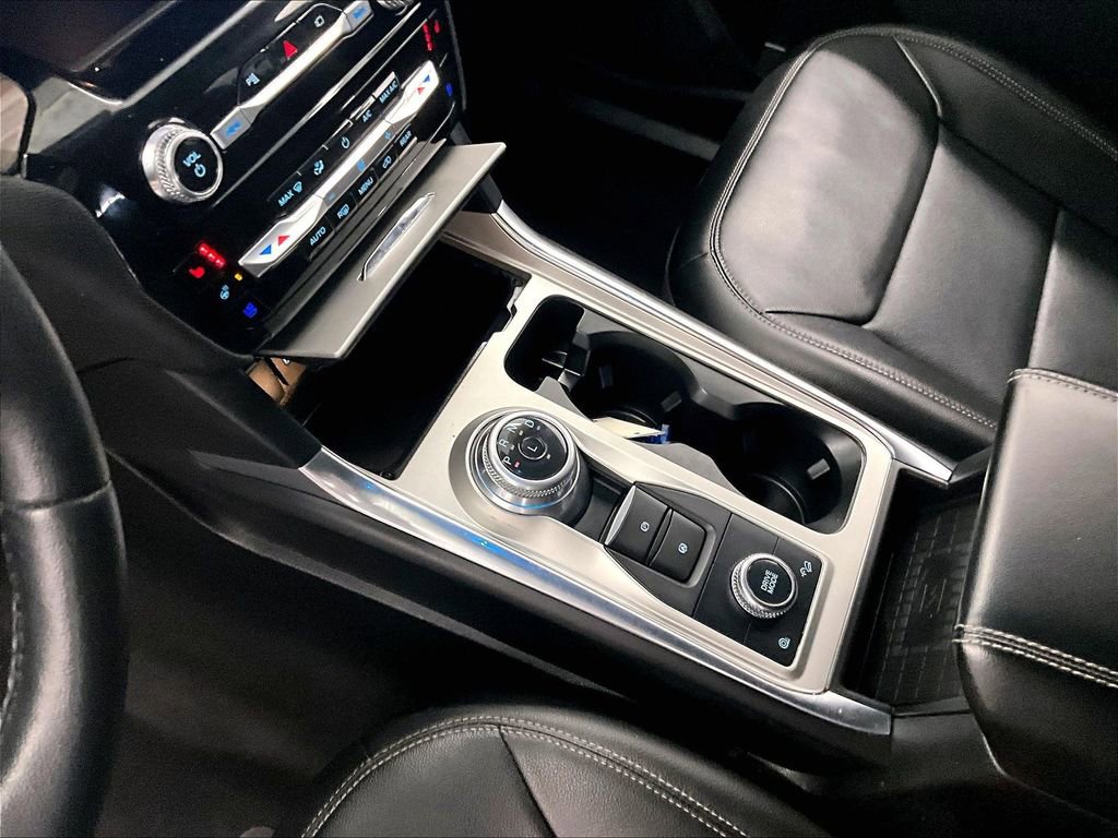 Used 2023 Ford Explorer Limited image 21