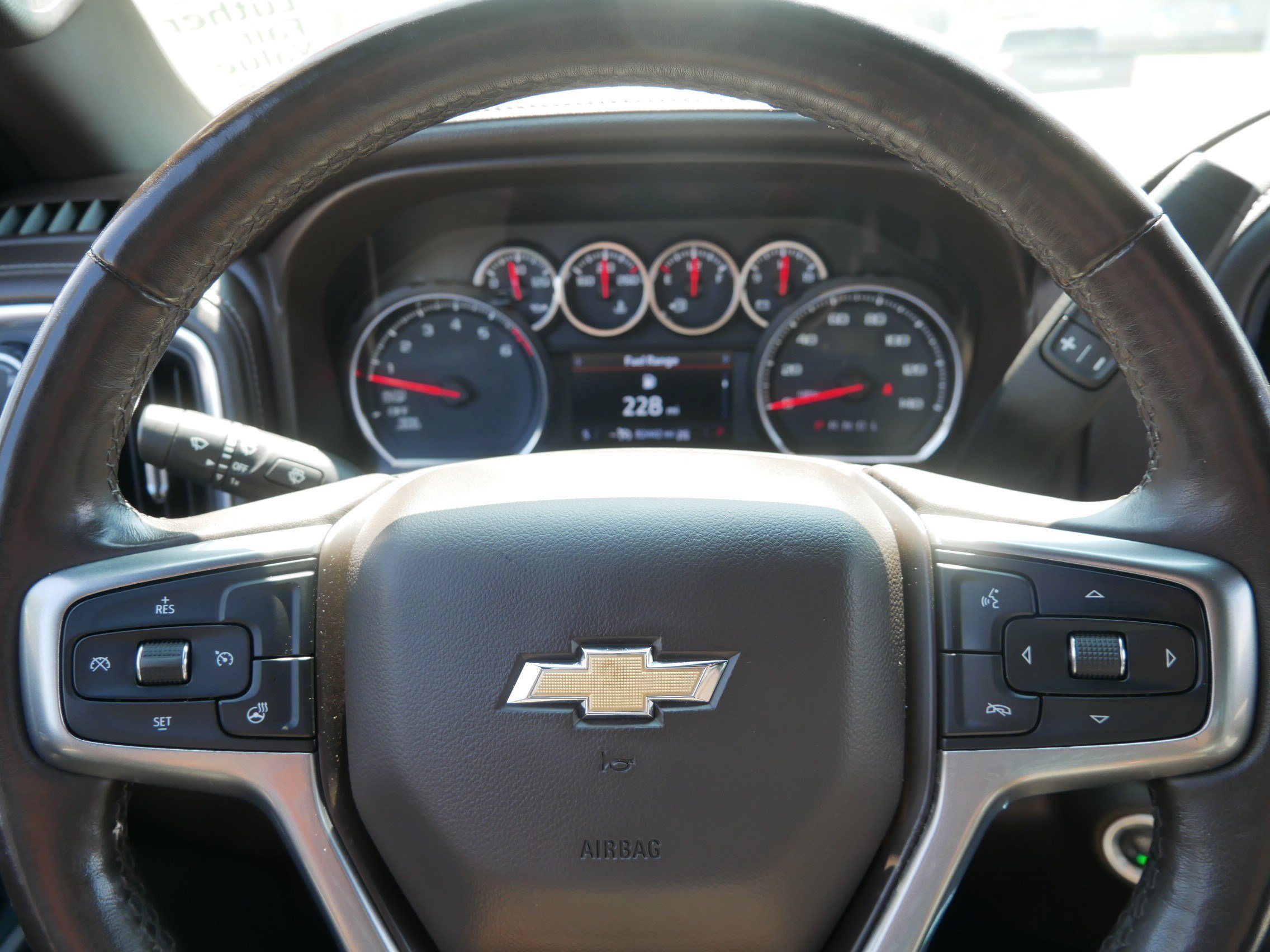 Used 2019 Chevrolet Silverado 1500 LTZ w/ LTZ Plus Package AWD/4WD image 25