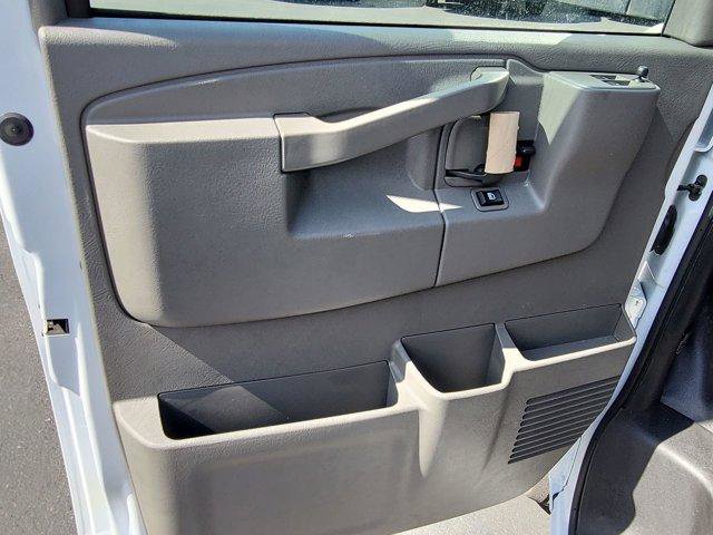 New 2026 Chevrolet Express 2500 w/ Driver Convenience Package RWD image 19