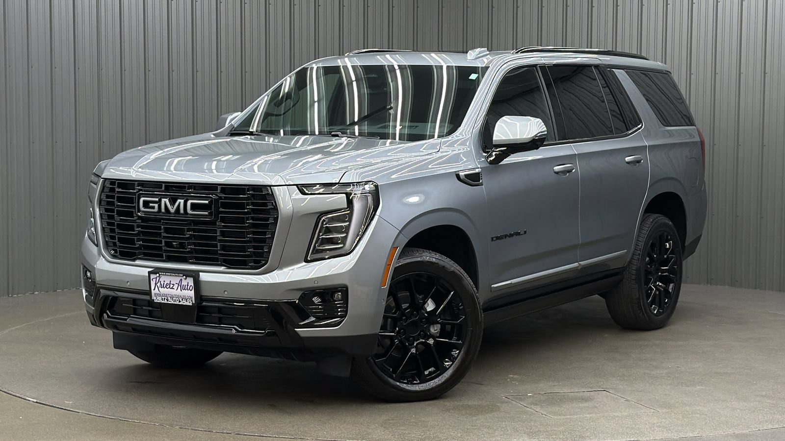 Used 2026 GMC Yukon Denali w/ Sun & Power Step Package