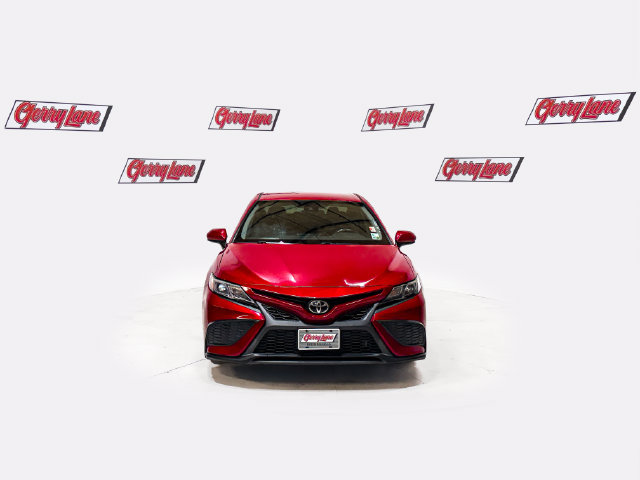 Used 2021 Toyota Camry SE FWD image 2