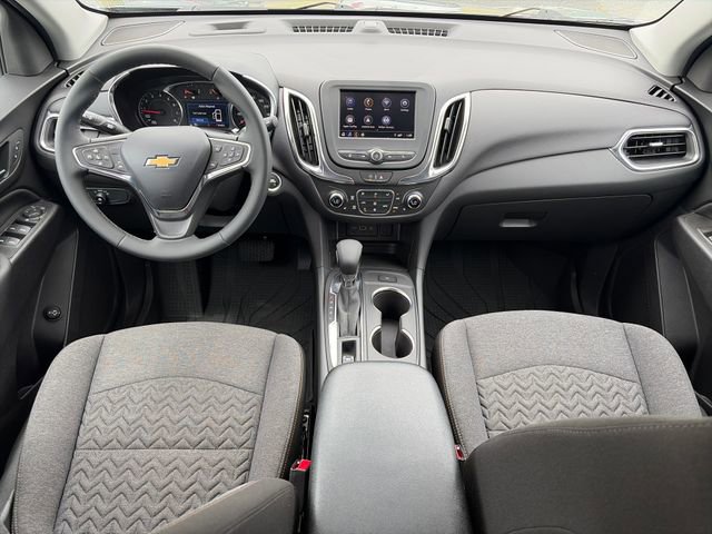 Used 2024 Chevrolet Equinox LT w/ LPO, Floor Liner Package AWD/4WD image 15