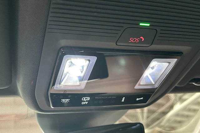 Used 2023 Volkswagen ID.4 Pro image 37