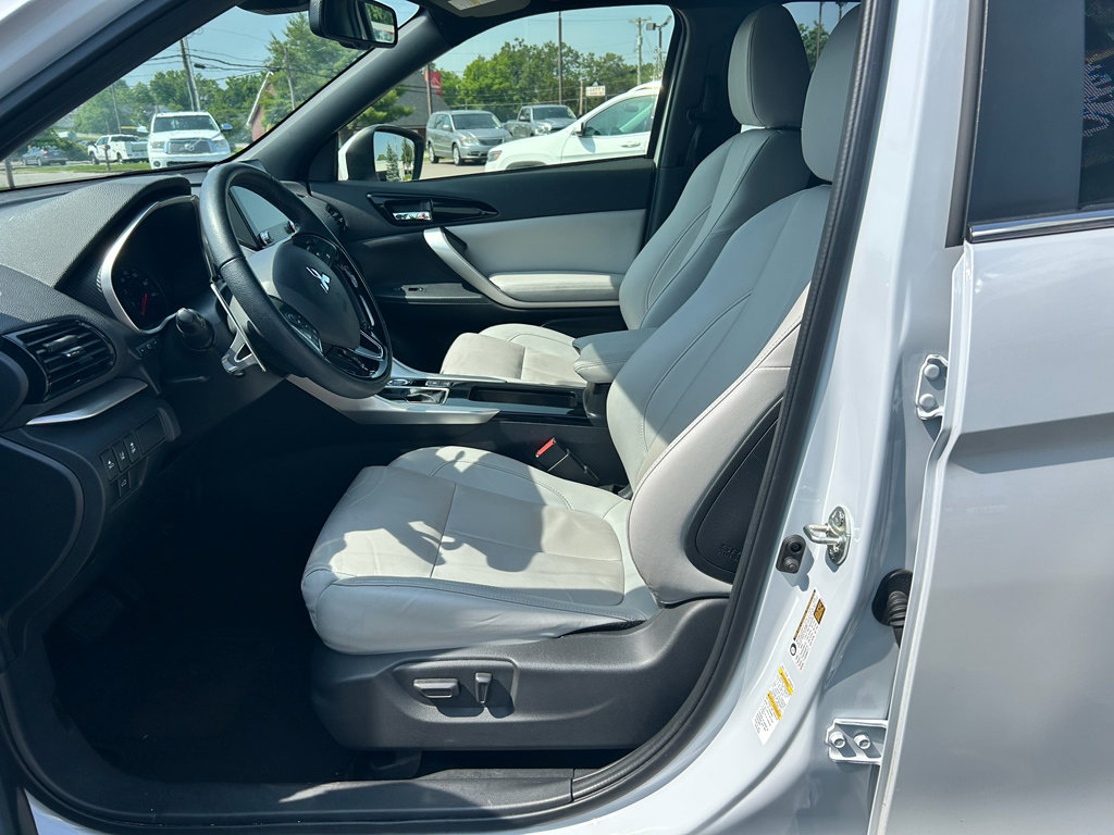Used 2024 Mitsubishi Eclipse Cross SEL image 4