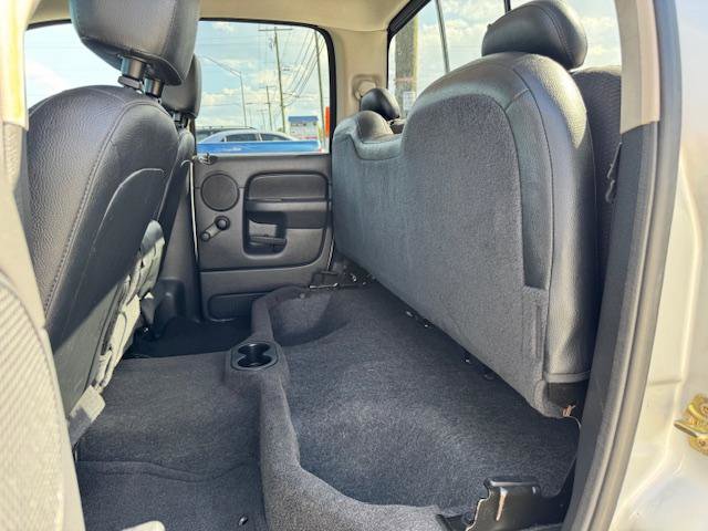 Used 2005 Dodge Ram 1500 Truck ST w/ ST Value Group image 16
