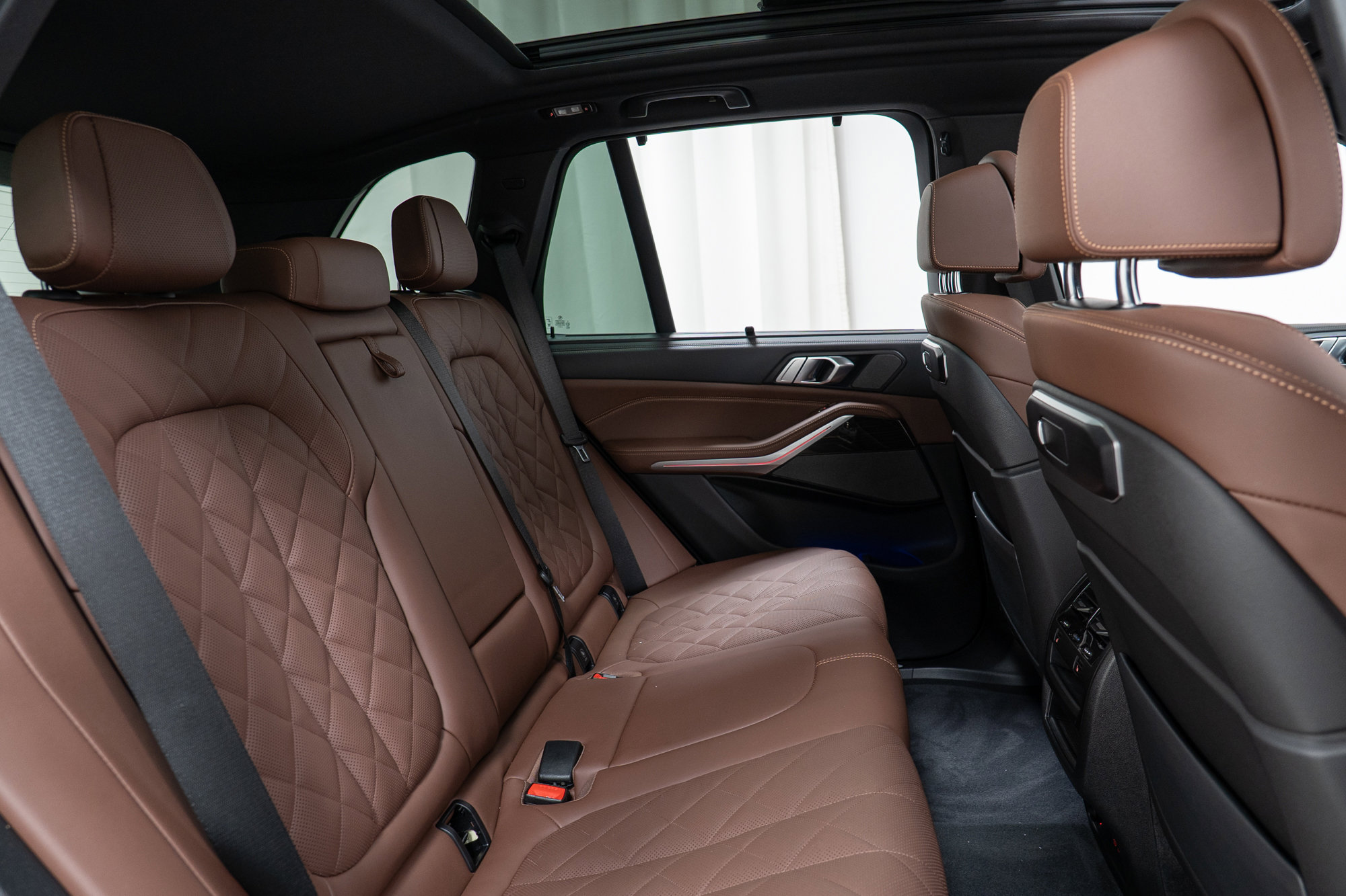 Certified 2024 BMW X5 xDrive40i w/ Premium Package image 24