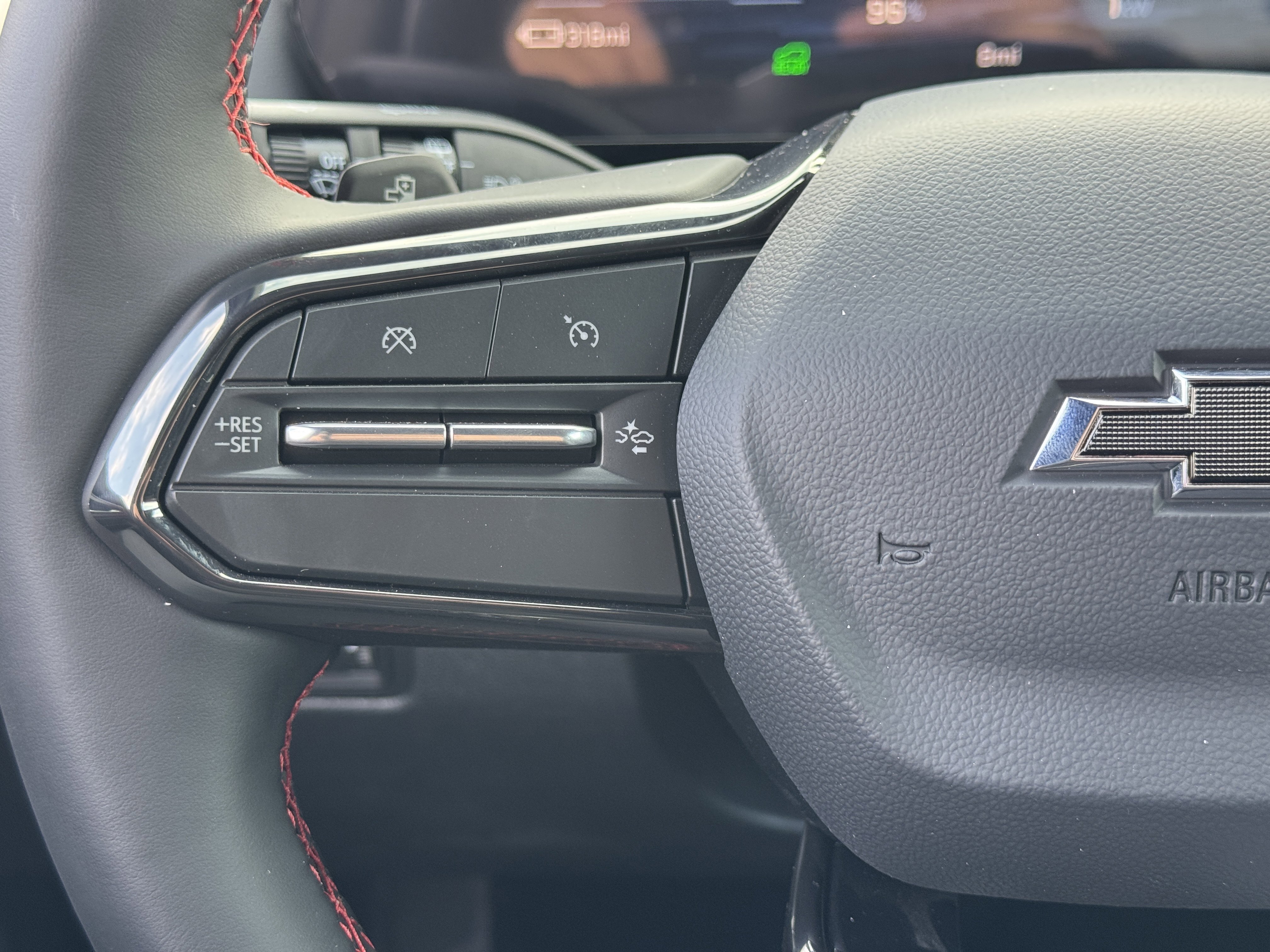 New 2026 Chevrolet Equinox EV RS image 30