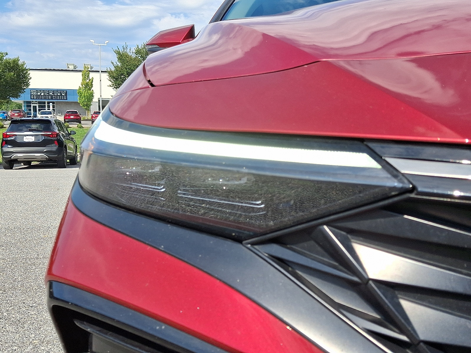 Used 2025 Hyundai Elantra Limited FWD image 9