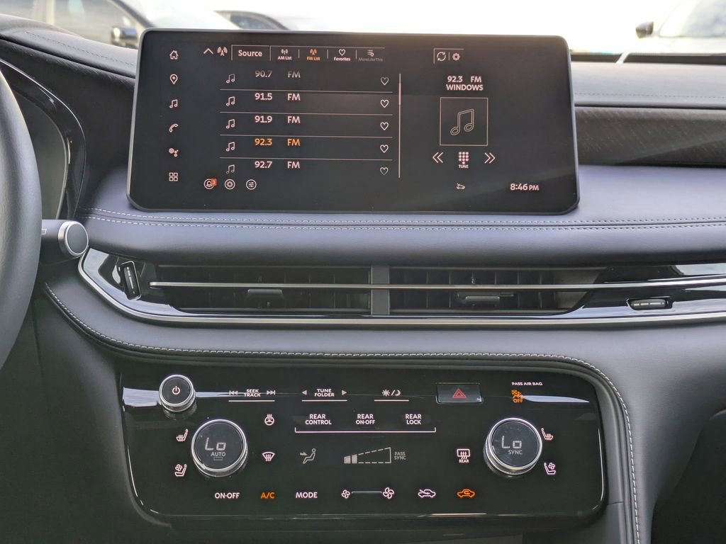 New 2026 INFINITI QX60 Sport w/ Dark Cargo Package image 19