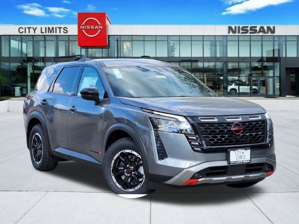 New 2026 Nissan Pathfinder Rock Creek w/ Rock Creek Premium Package