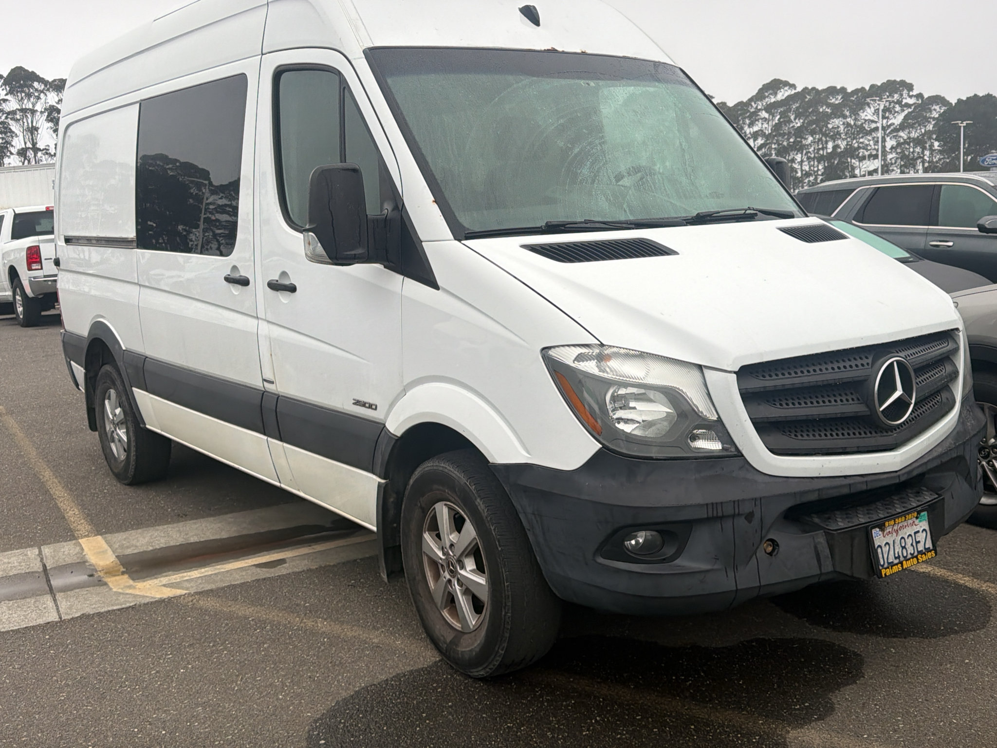 Used 2016 Mercedes-Benz Sprinter 2500 image 3
