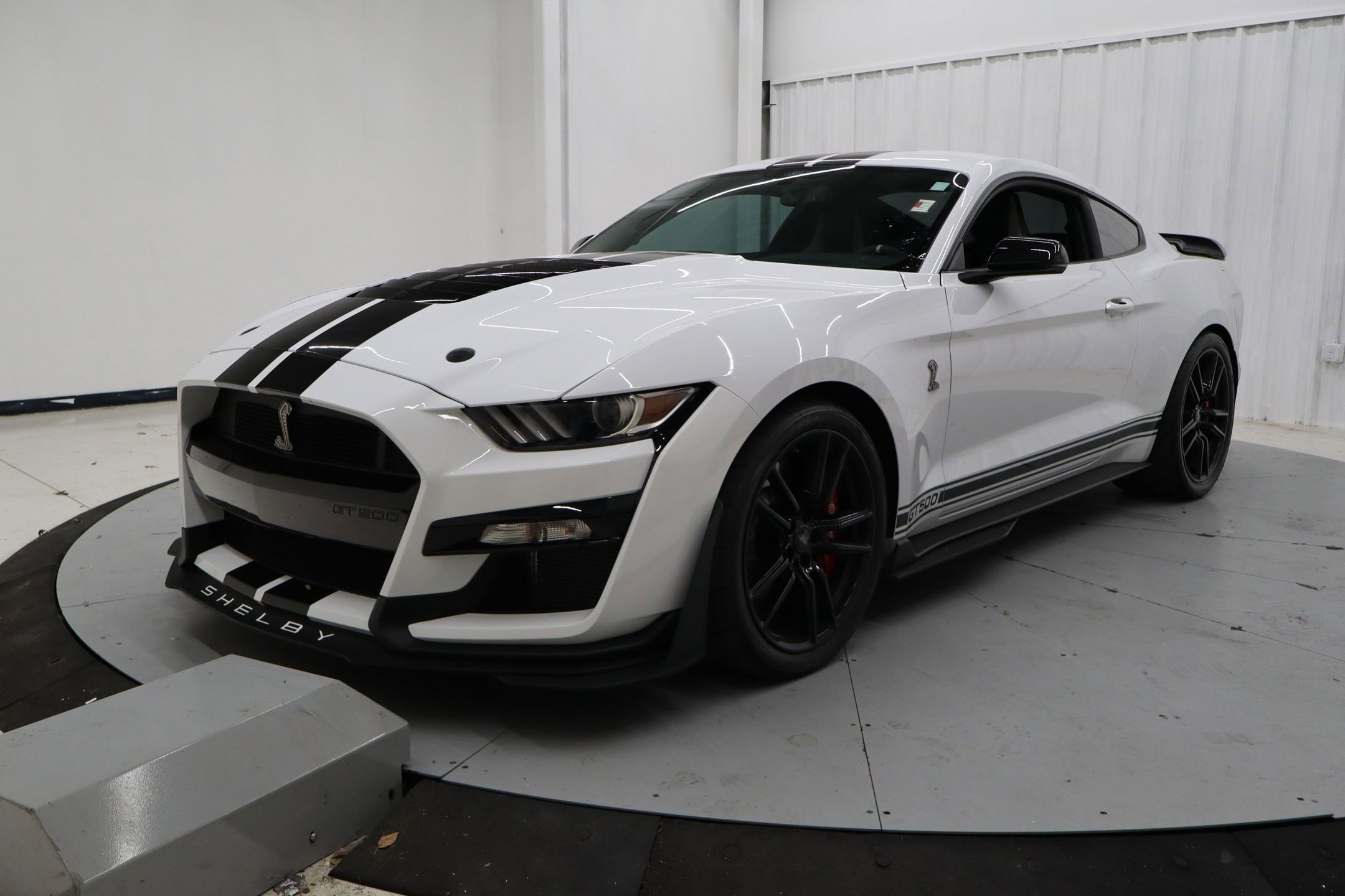 Used 2021 Ford Mustang Shelby GT500 w/ Technology Package image 10