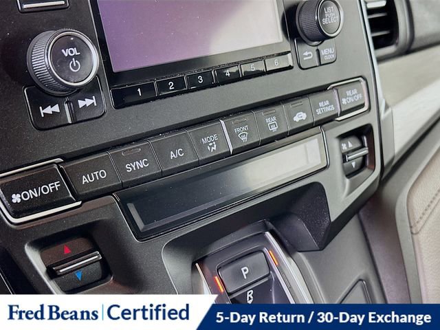 Used 2019 Honda Odyssey LX image 16
