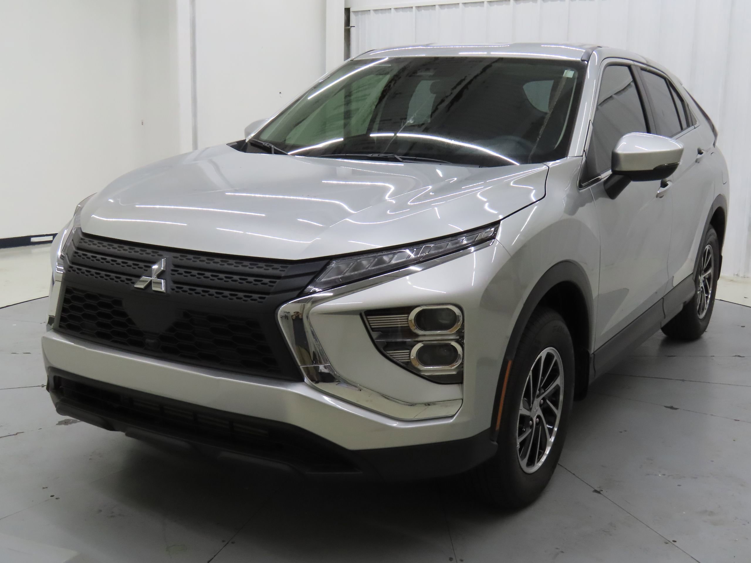 New 2026 Mitsubishi Eclipse Cross ES AWD/4WD image 8