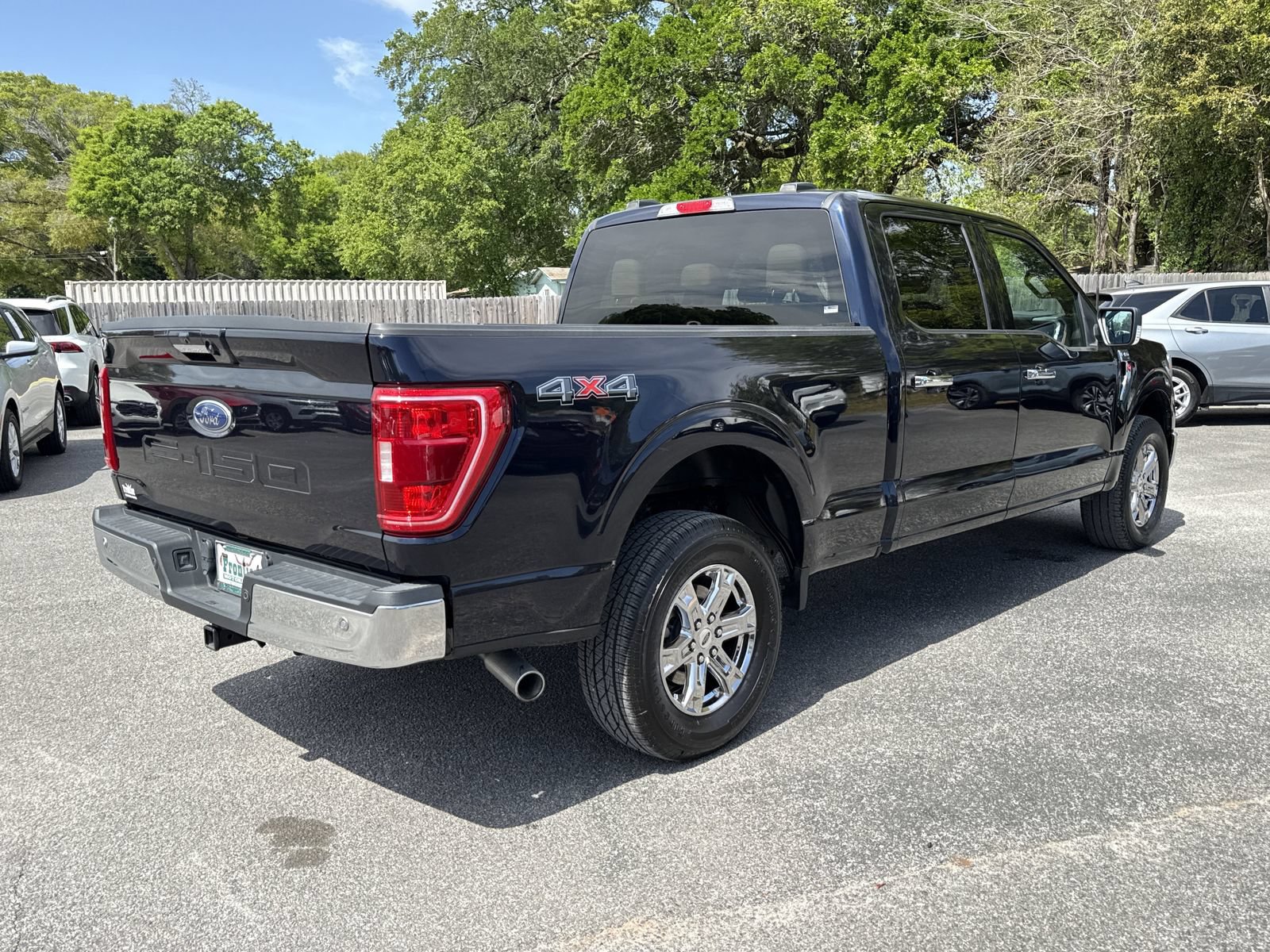 Used 2022 Ford F150 XLT w/ Equipment Group 302A High AWD/4WD image 5