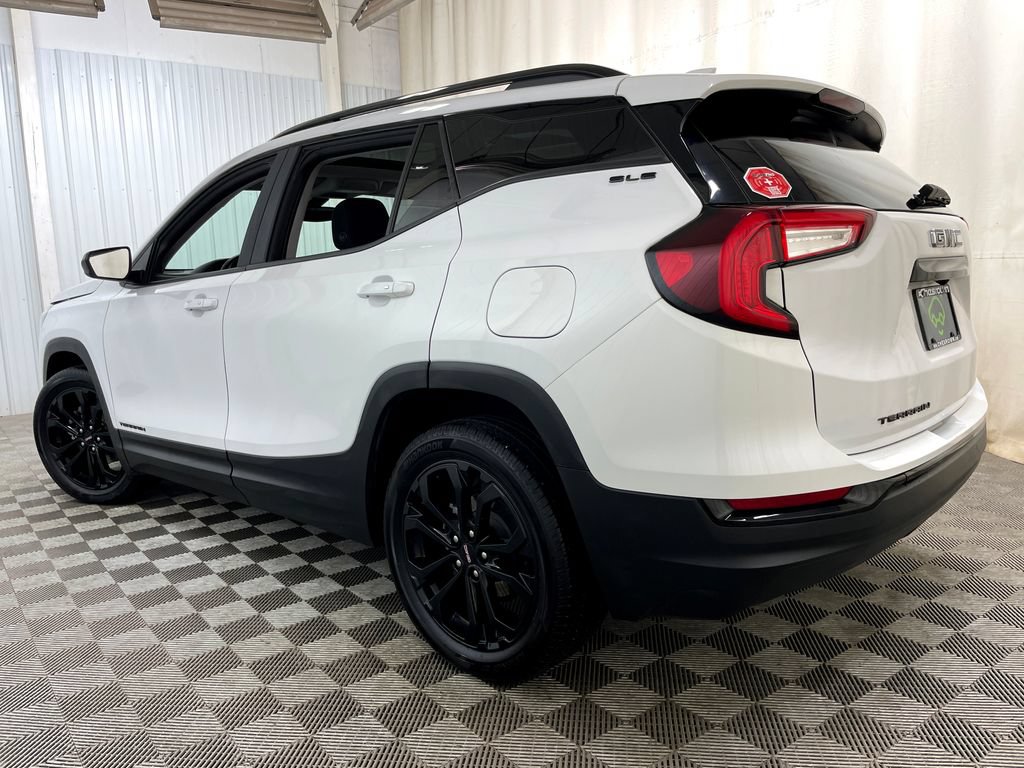 Certified 2022 GMC Terrain SLE w/ Driver Convenience Package FWD image 44