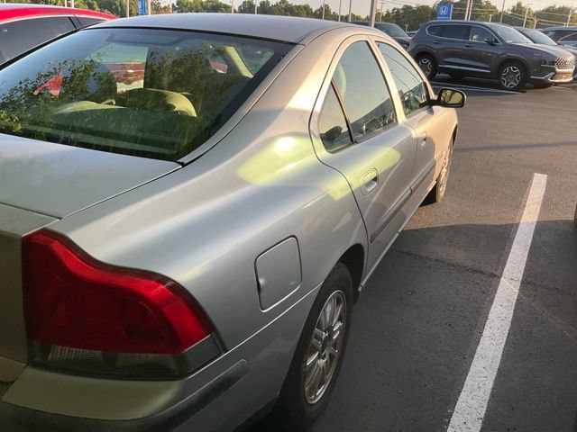 Used 2004 Volvo S60 2.4 FWD image 5