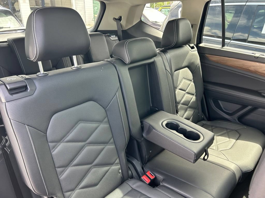 Certified 2026 Volkswagen Atlas SE w/ Panoramic Sunroof Package FWD image 50