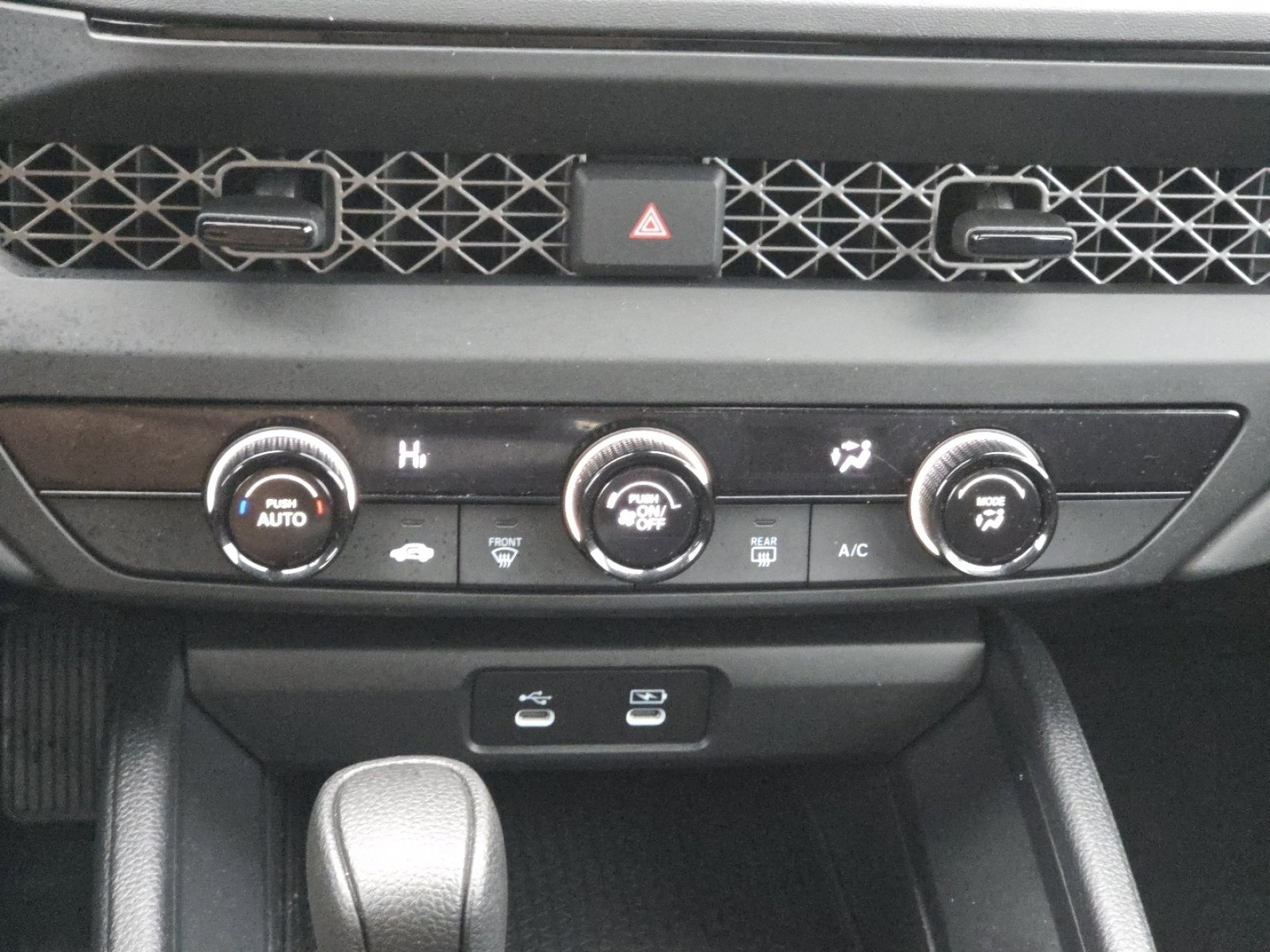 Used 2024 Honda Accord LX image 27