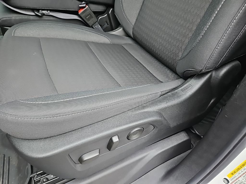 Used 2025 Chevrolet Silverado 2500 Custom w/ Custom Value Package AWD/4WD image 14