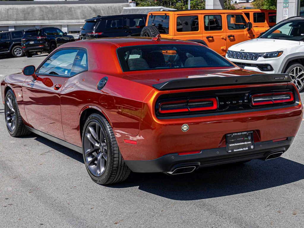 Used 2022 Dodge Challenger R/T Scat Pack image 4