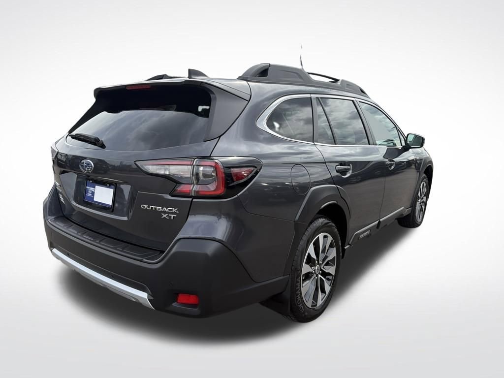 Used 2024 Subaru Outback Limited XT image 7
