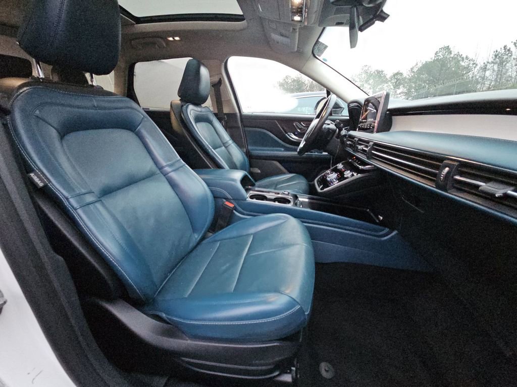 Used 2021 Lincoln Corsair Reserve w/ Elements Package image 15