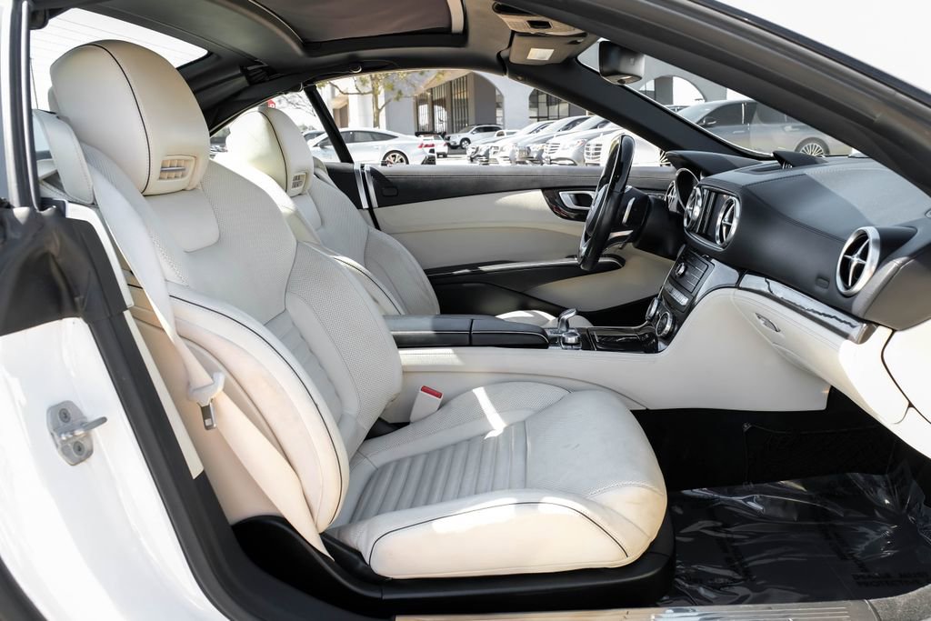 Used 2017 Mercedes-Benz SL 450 image 30