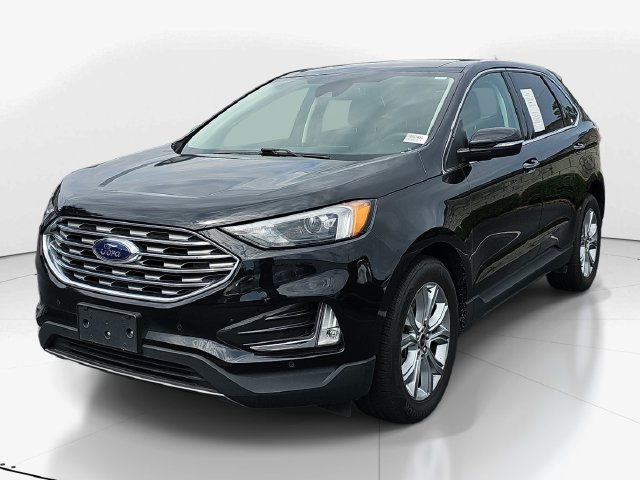Certified 2023 Ford Edge Titanium AWD/4WD image 7