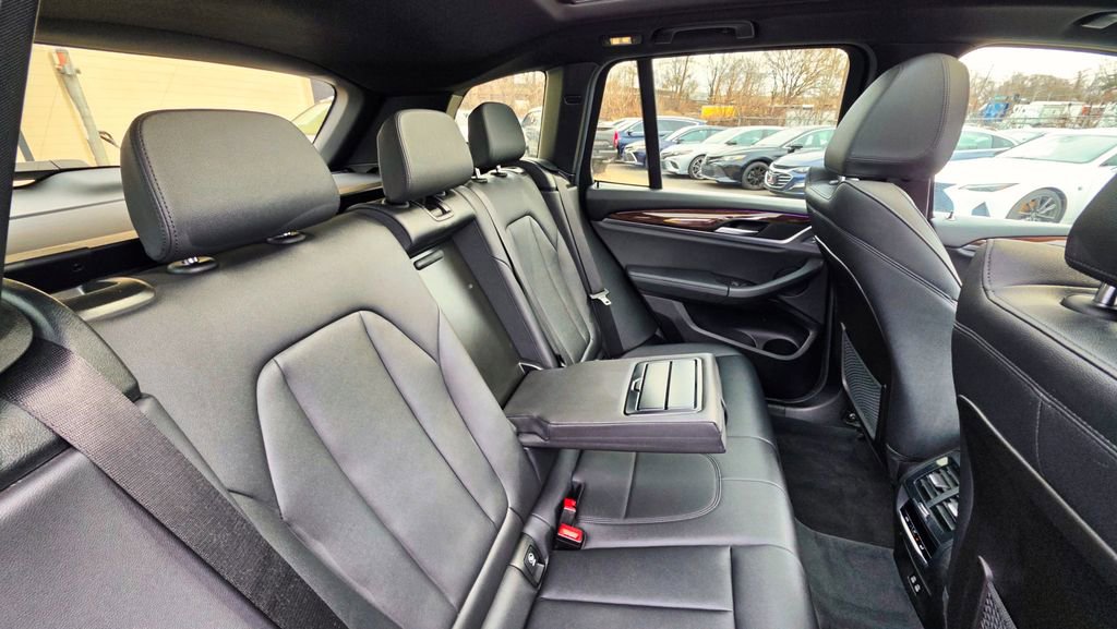 Used 2021 BMW X3 sDrive30i w/ Convenience Package (ZC2) RWD image 34