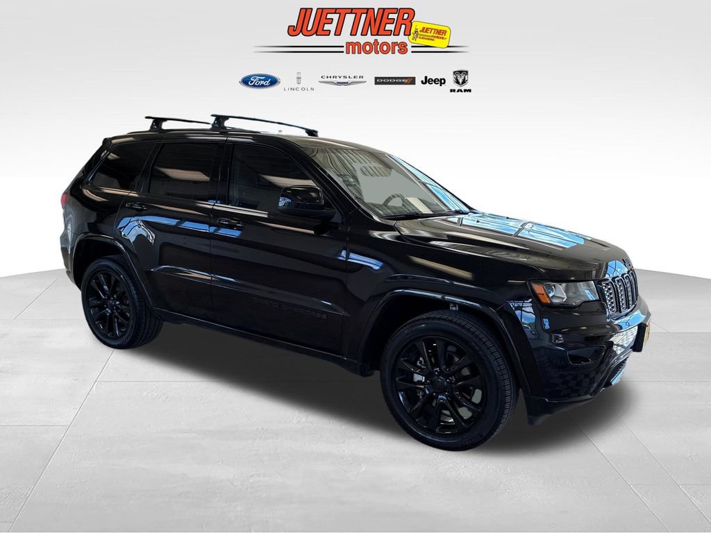 Used 2020 Jeep Grand Cherokee Altitude AWD/4WD image 8