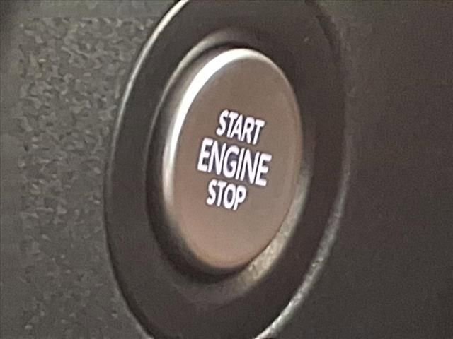 New 2025 Volkswagen ID. Buzz Pro S RWD image 11